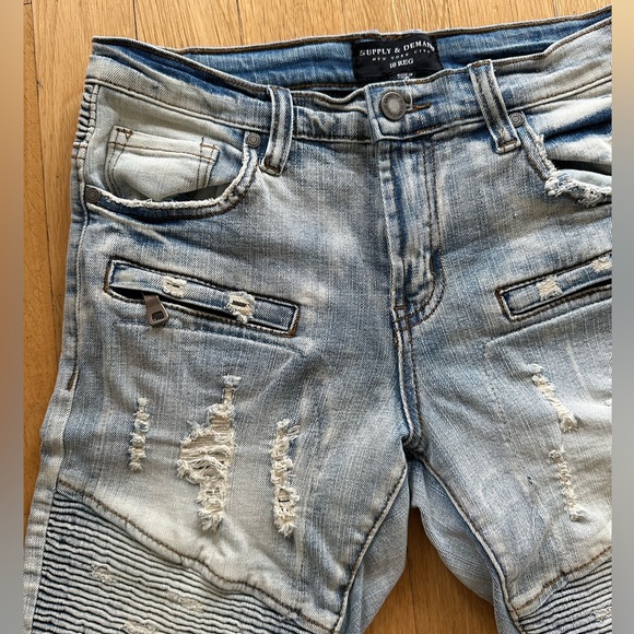 YOUTH RIPPED JEANS - Picture 4 of 6